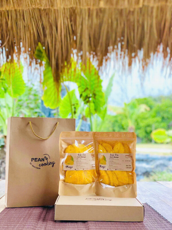 xoài sấy dẻo muối ớt