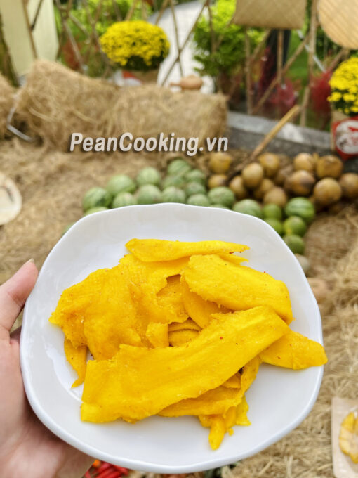 Xoài Mảnh Sấy Dẻo Muối Ớt | chua cay mặn đậm đà ăn là mê - Hình ảnh 4
